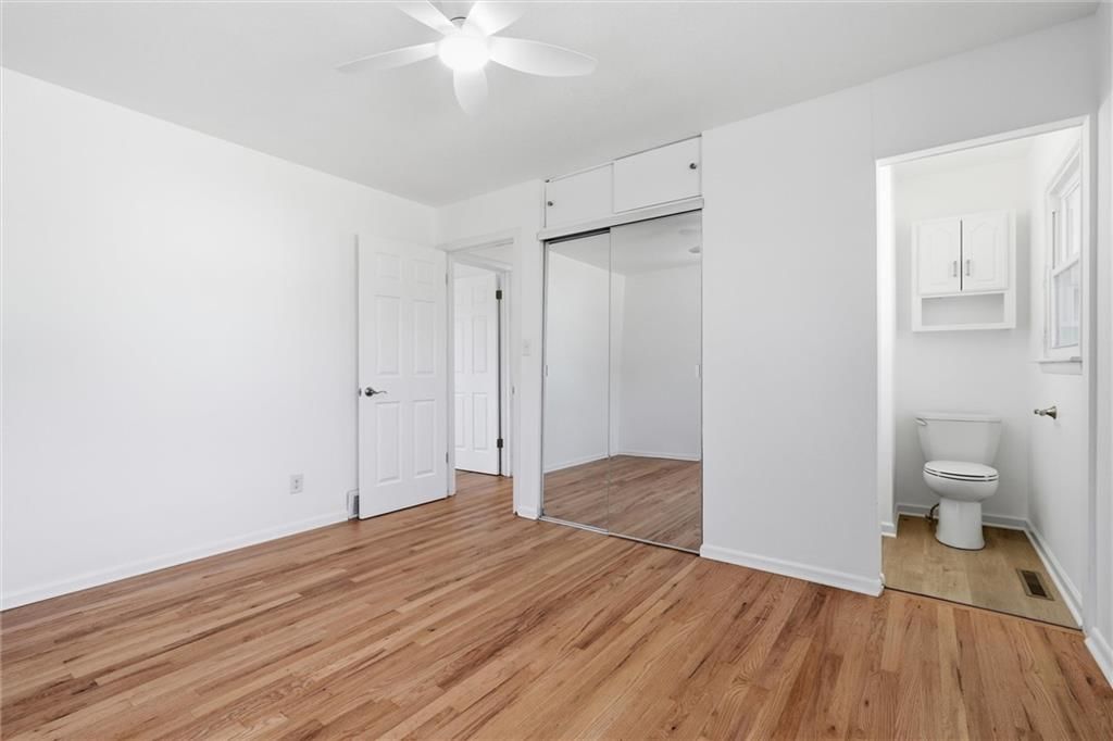 4400 E 137th Street — photo 17