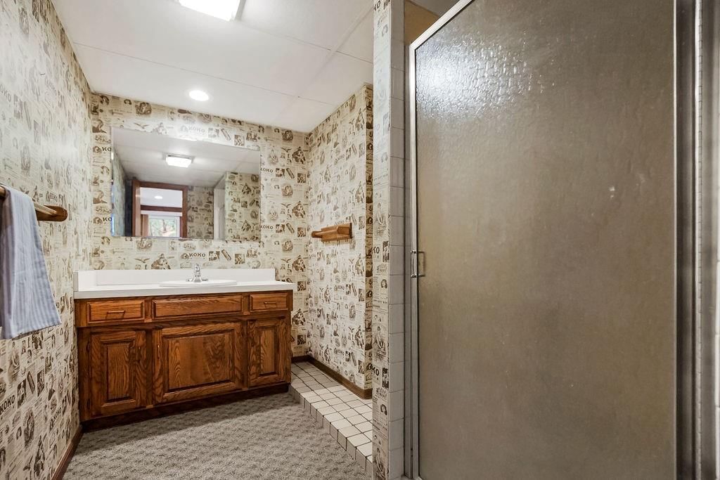11827 Rosehill Road — photo 30
