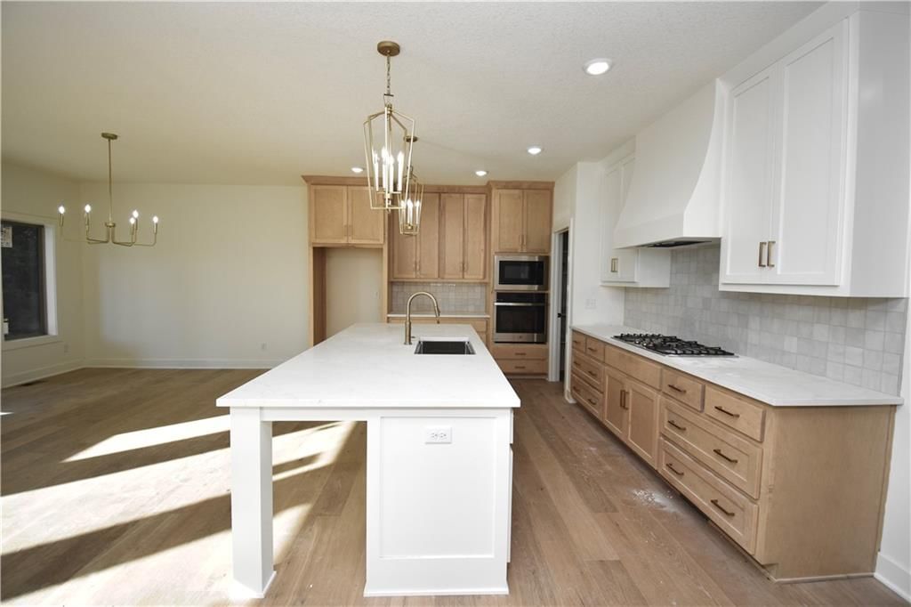 7636 N Booth Avenue — photo 6