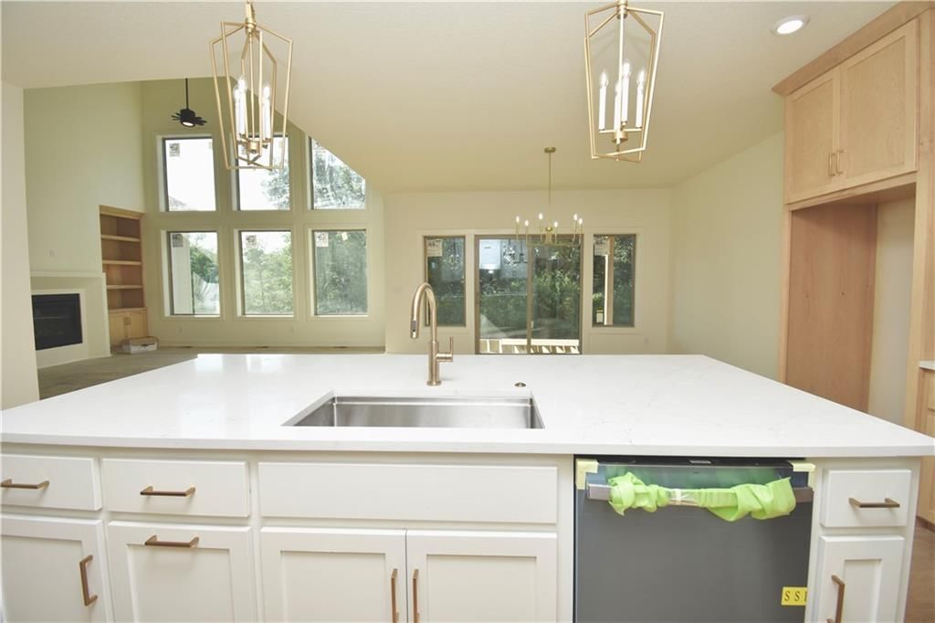 7636 N Booth Avenue — photo 11