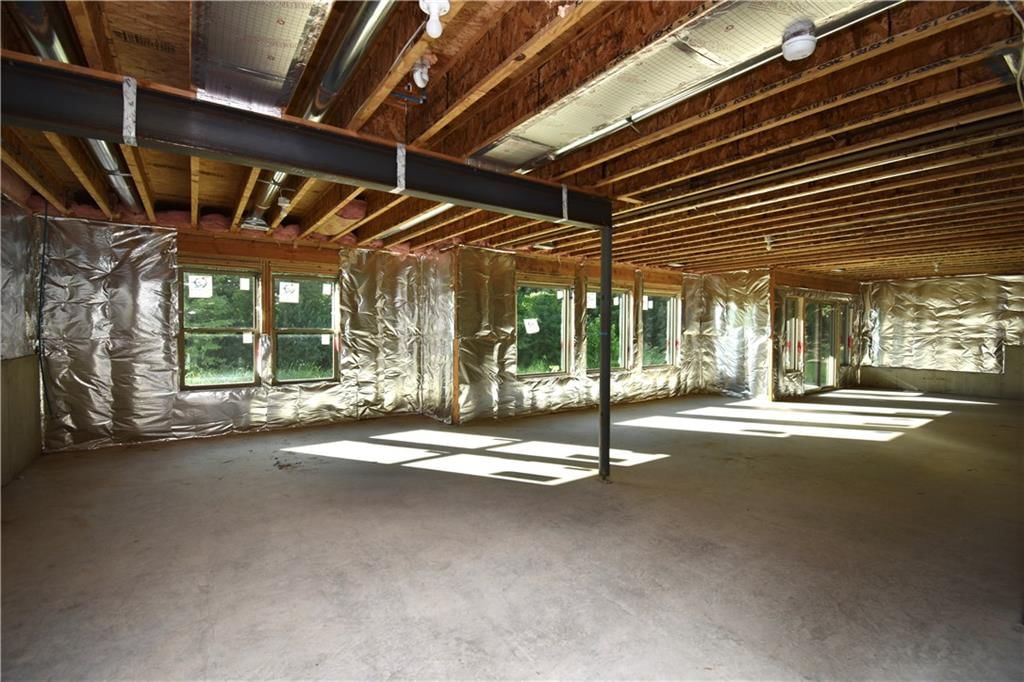 7636 N Booth Avenue — photo 32