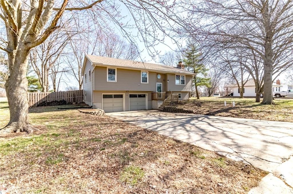 1127 NE 15th Road Road — photo 3