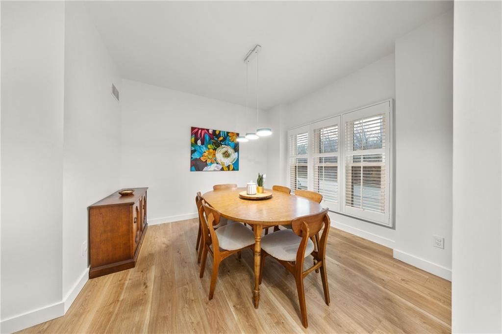 6134 N Amoret Avenue — photo 17
