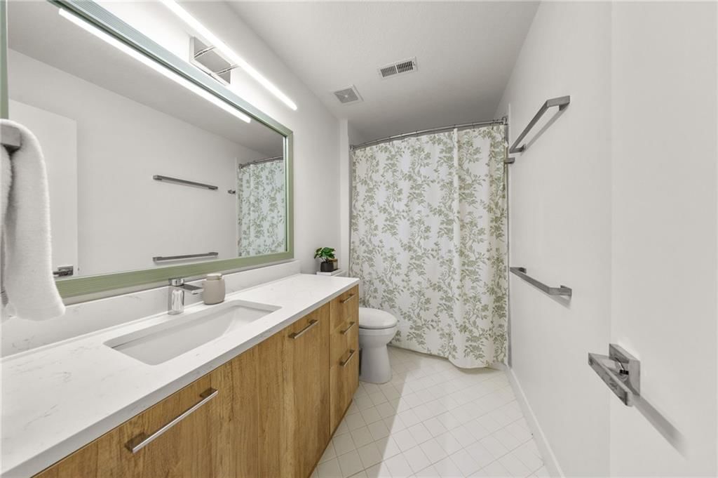 6134 N Amoret Avenue — photo 28