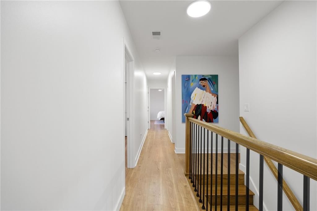 6134 N Amoret Avenue — photo 30