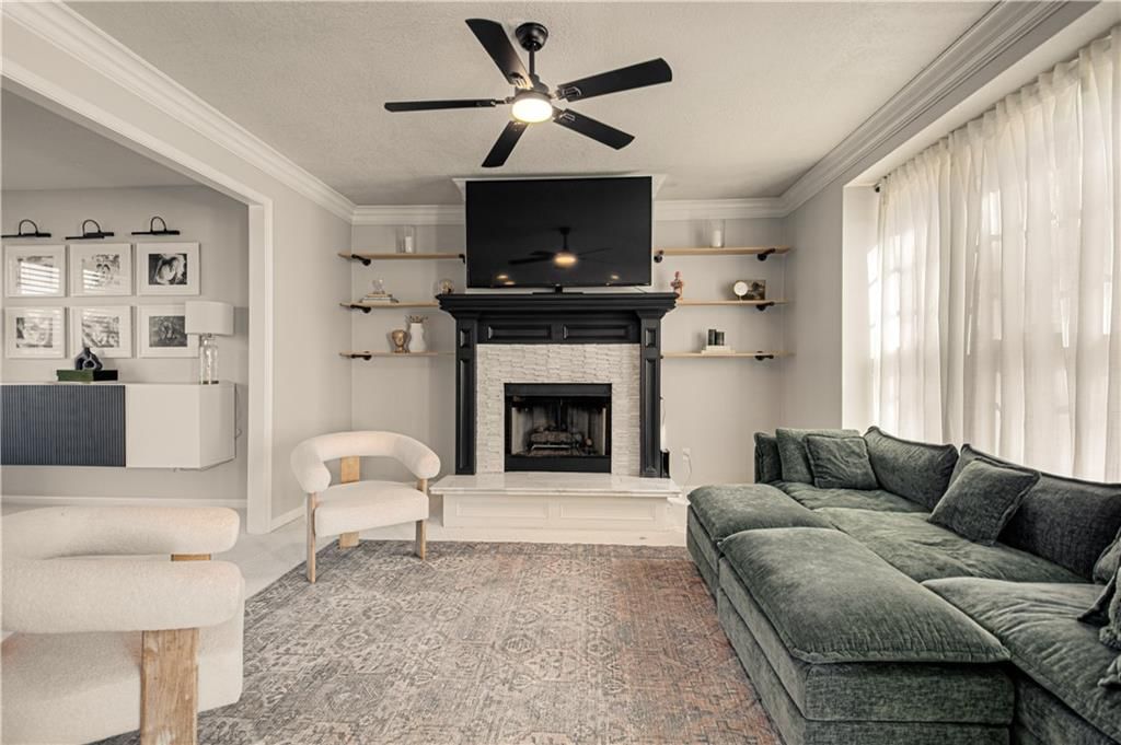 15729 Maple Street — photo 4