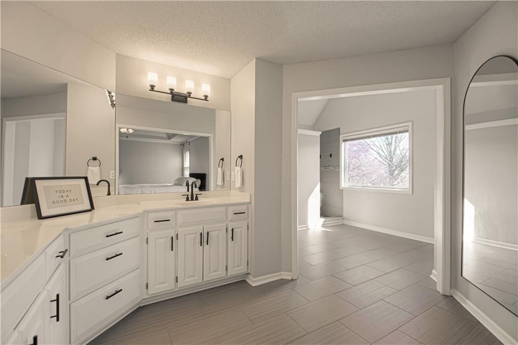 15729 Maple Street — photo 15