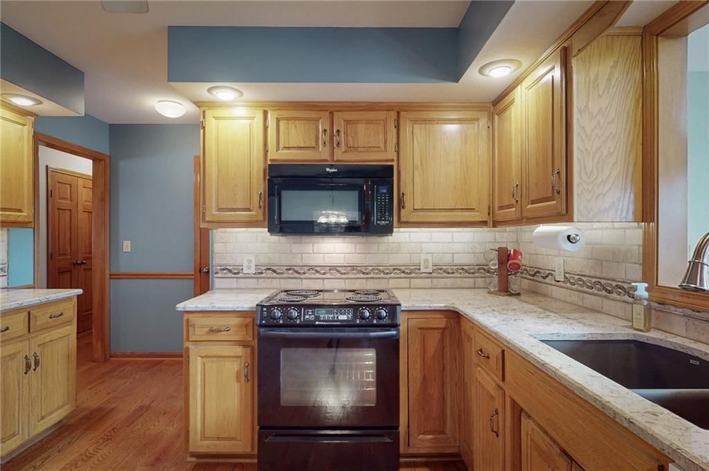 105 Toucan Street — photo 20