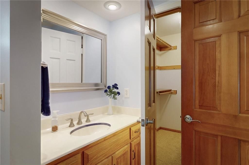 105 Toucan Street — photo 32