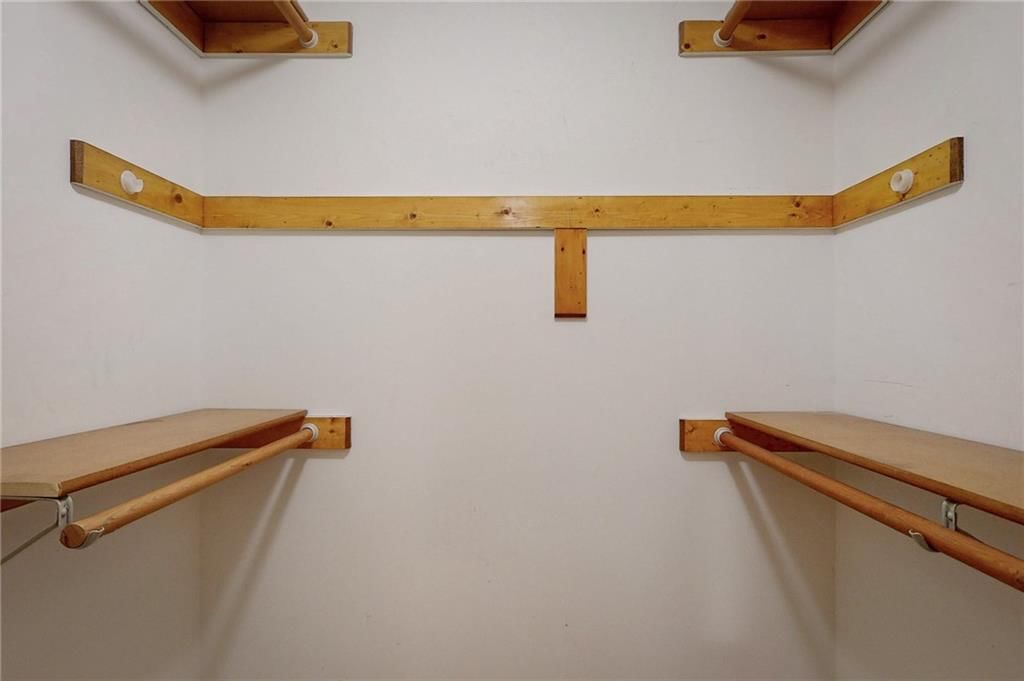 105 Toucan Street — photo 34