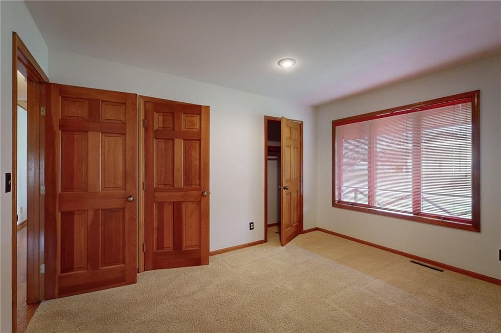 105 Toucan Street — photo 35