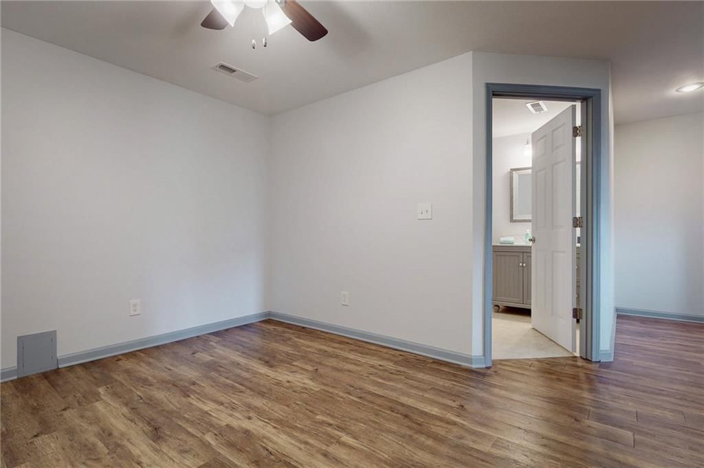 105 Toucan Street — photo 48