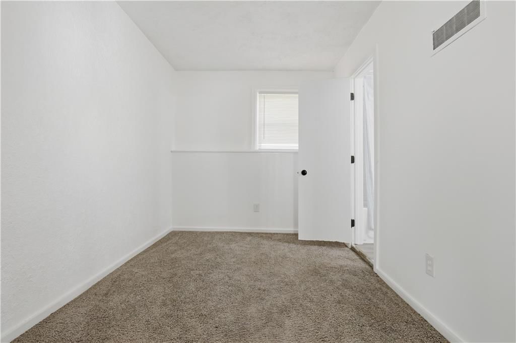 10504 E 71st Terrace E — photo 14