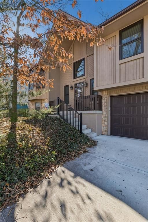 7816 NW 86th Terrace — photo 2