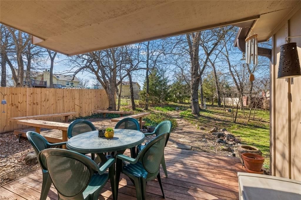 7816 NW 86th Terrace — photo 32