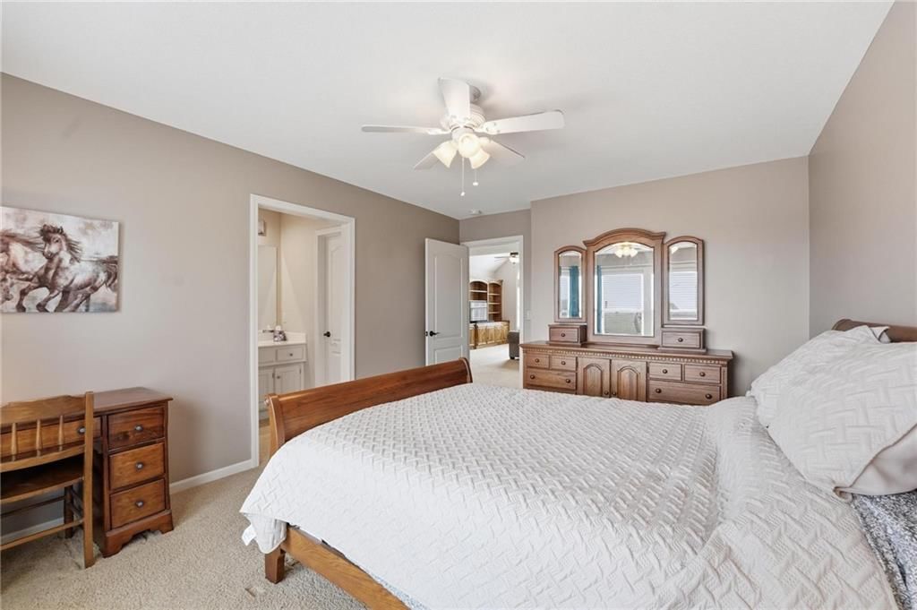 15708 Linden Street — photo 36