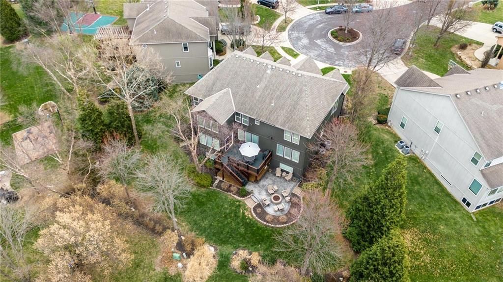 15708 Linden Street — photo 96