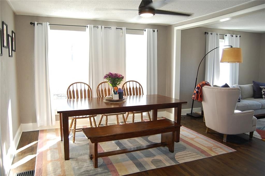 1726 Freeman Avenue — photo 8