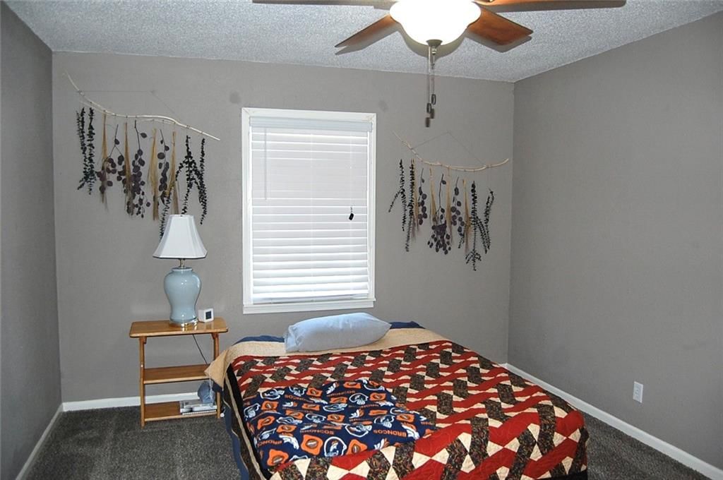 1726 Freeman Avenue — photo 17