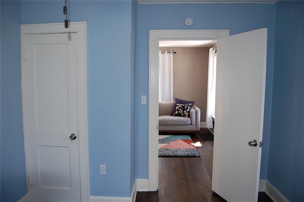 1726 Freeman Avenue — photo 22