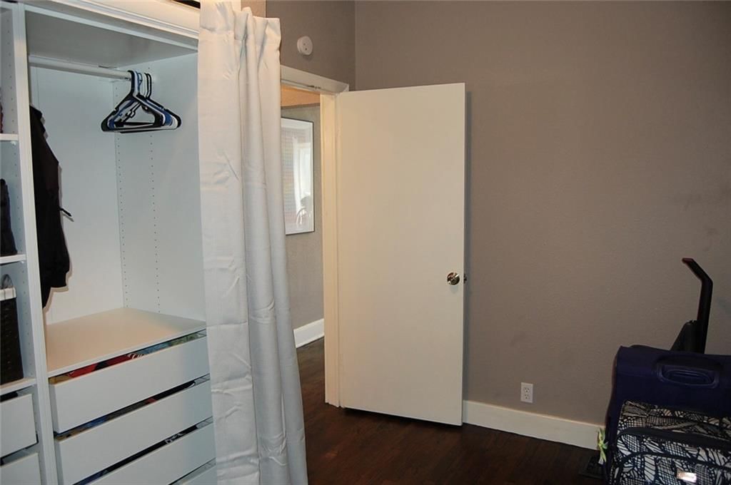 1726 Freeman Avenue — photo 24