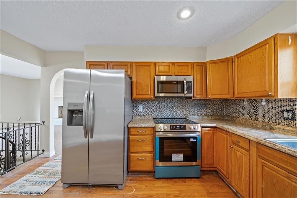 5527 NW Seminole Drive — photo 8