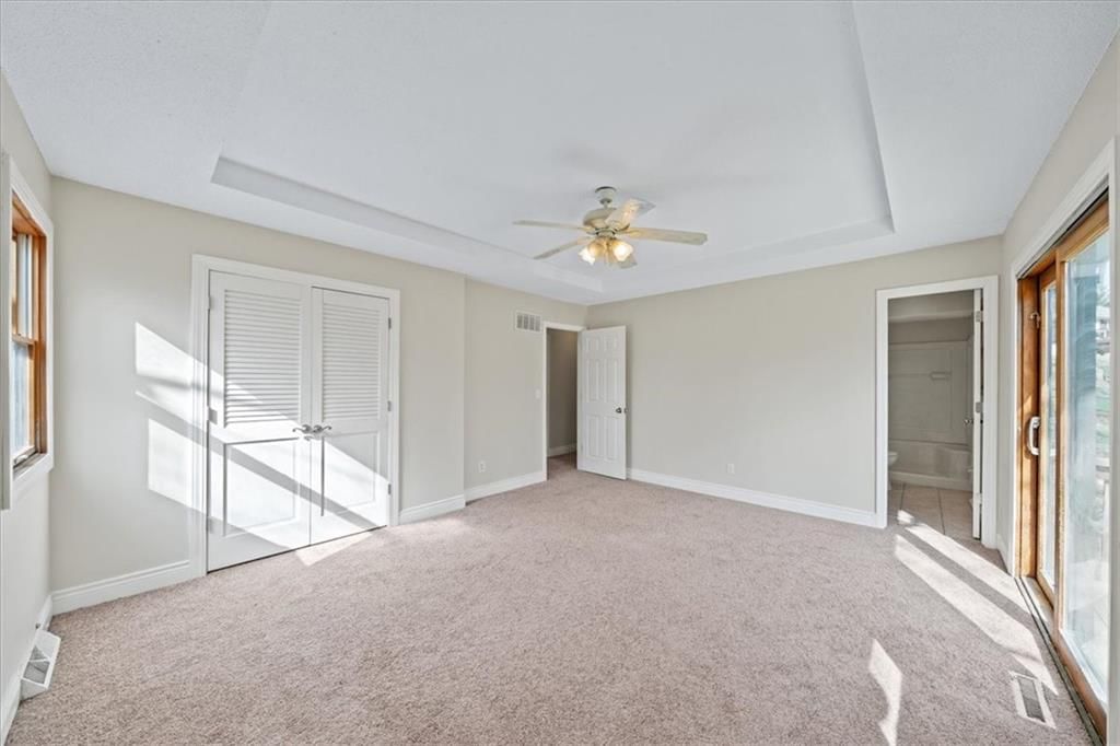 5527 NW Seminole Drive — photo 12