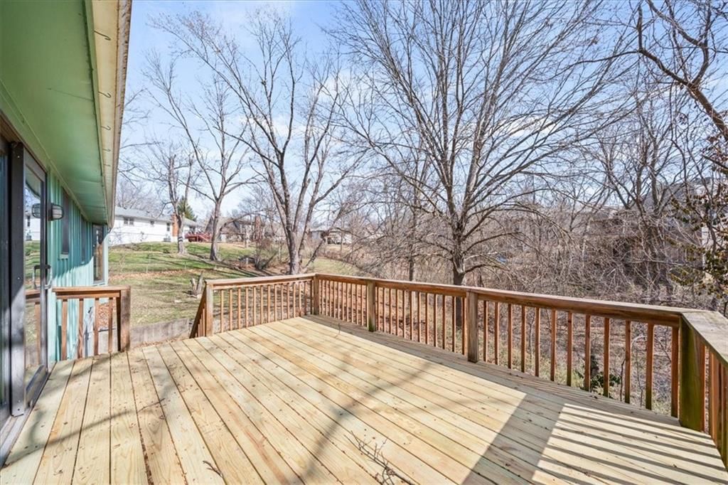 5527 NW Seminole Drive — photo 24