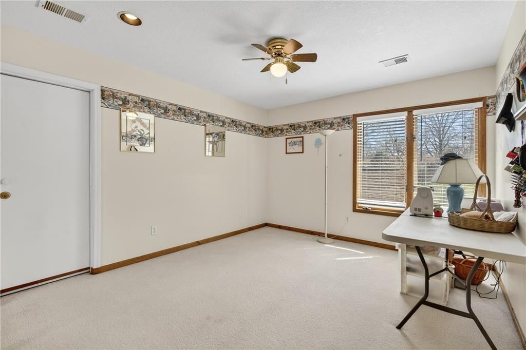 16100 E 34th Terrace — photo 44