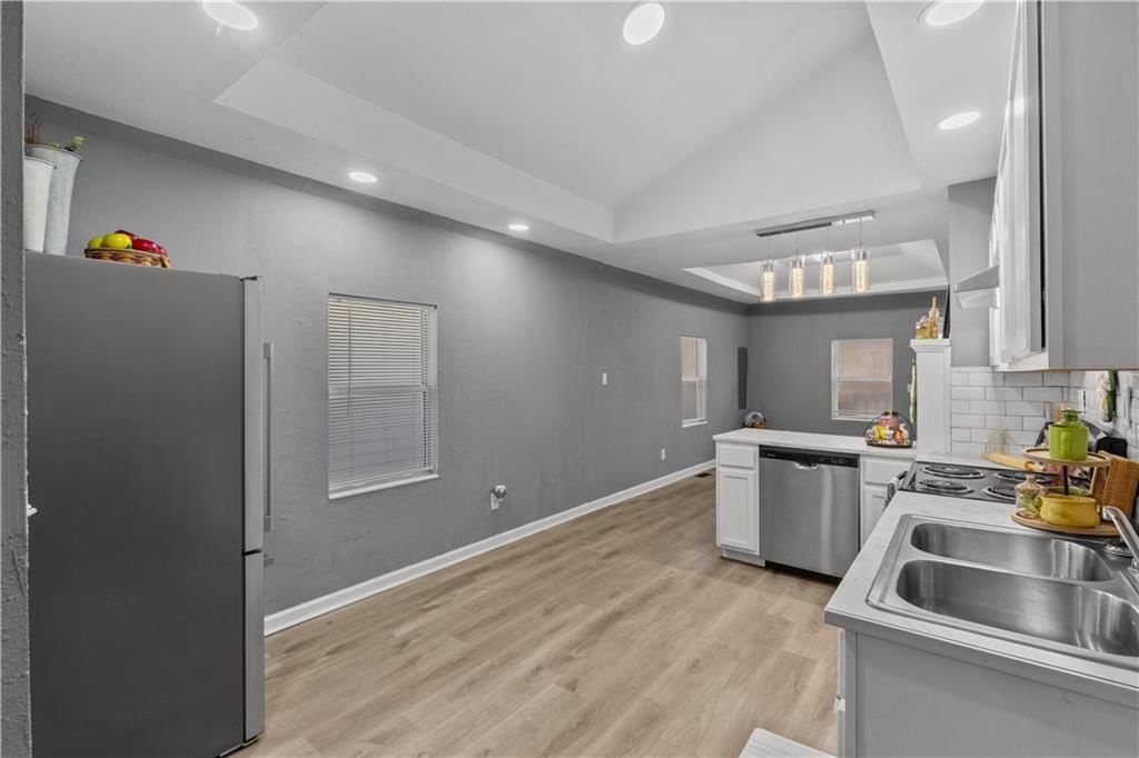 2611 NE Ingram Street — photo 7