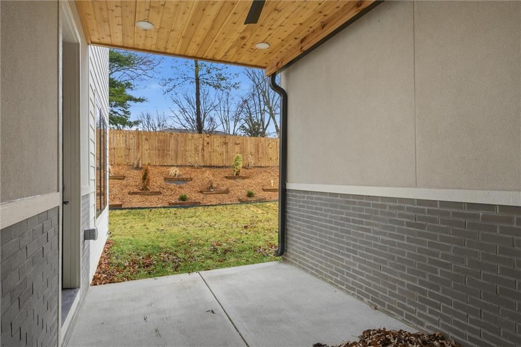 2614 NW 84th Terrace — photo 38
