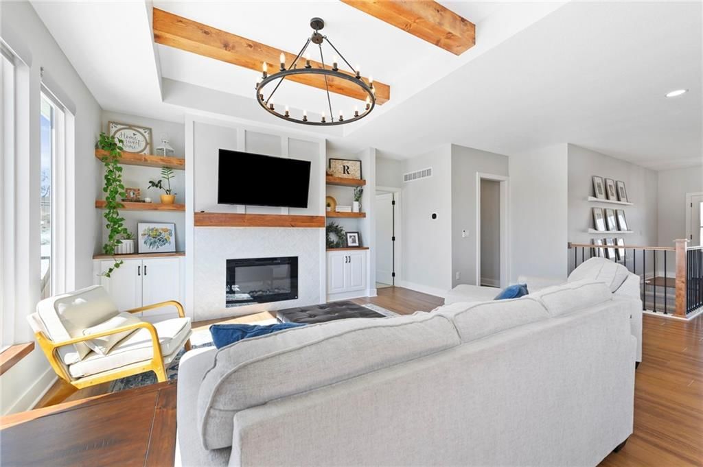 205 Prairie Rose Circle — photo 6