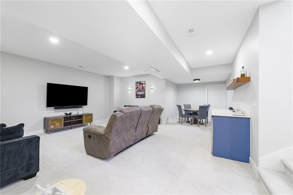 205 Prairie Rose Circle — photo 31