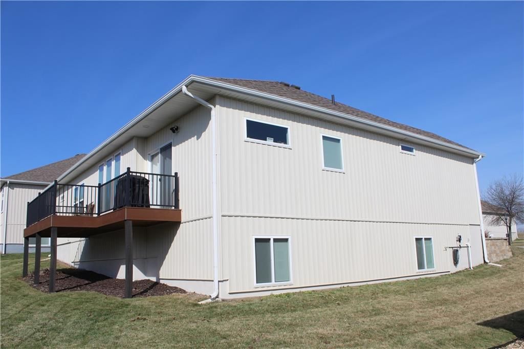 205 Prairie Rose Circle — photo 35