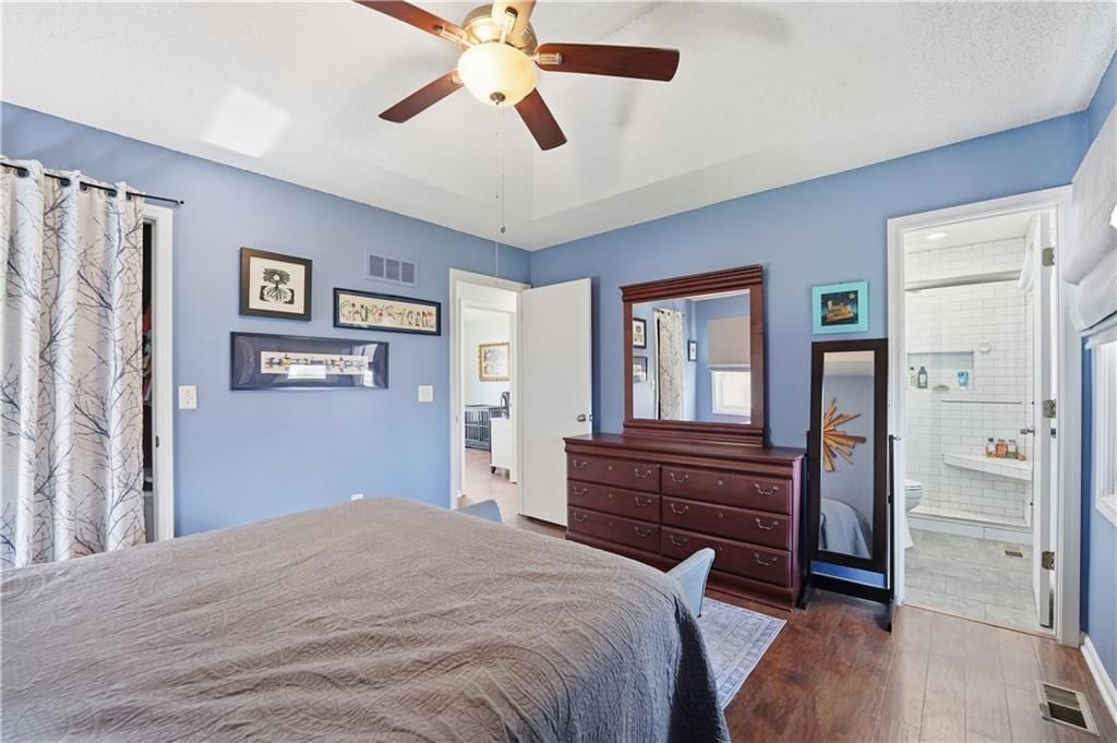 10303 N Main Street — photo 23