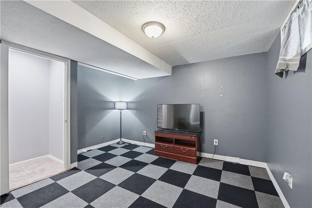 10303 N Main Street — photo 26