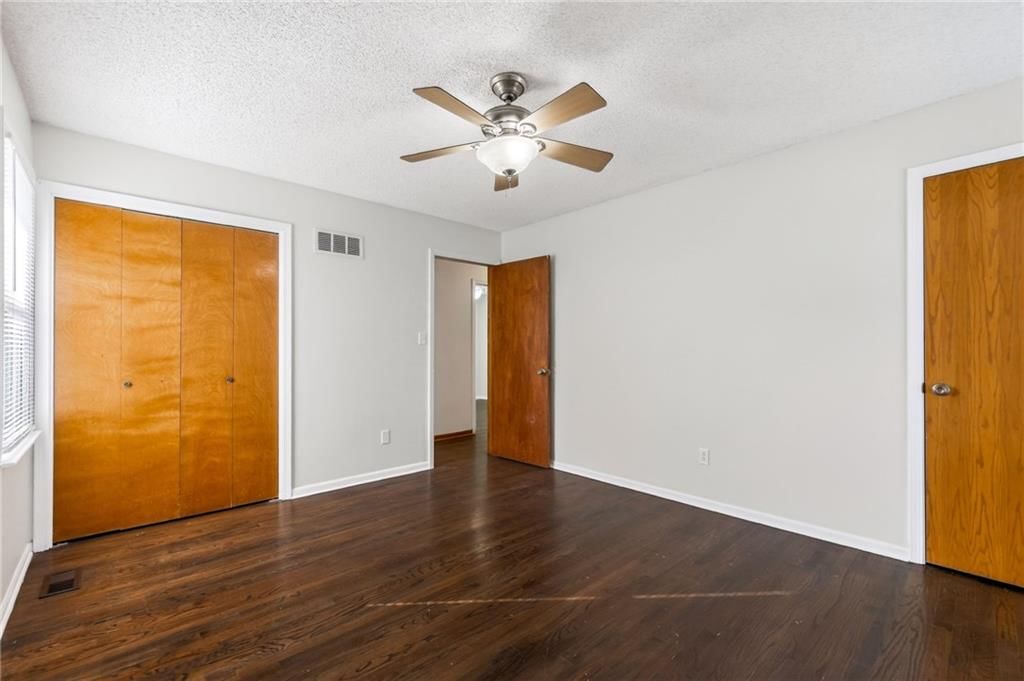 221 SE Bristol Drive — photo 19