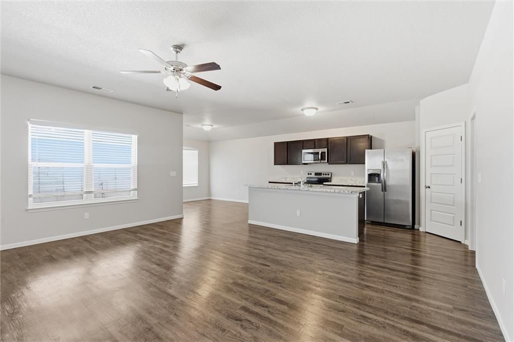 21844 Franklin Street — photo 5