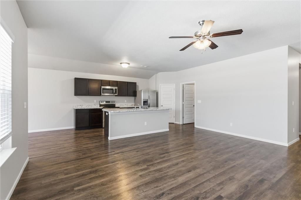 21844 Franklin Street — photo 6