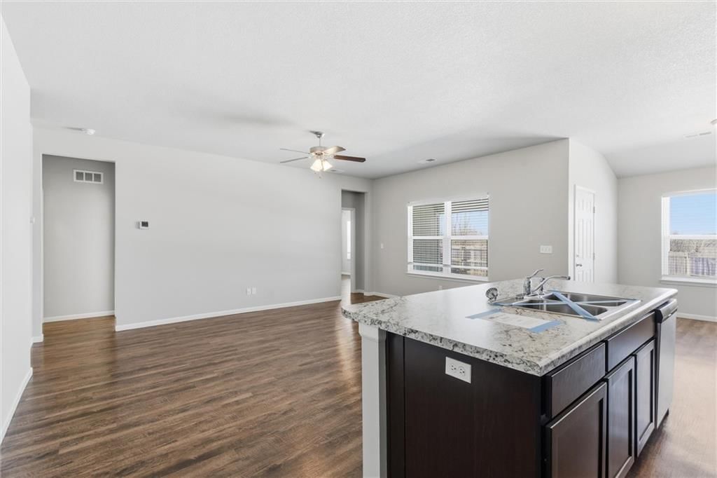 21844 Franklin Street — photo 11