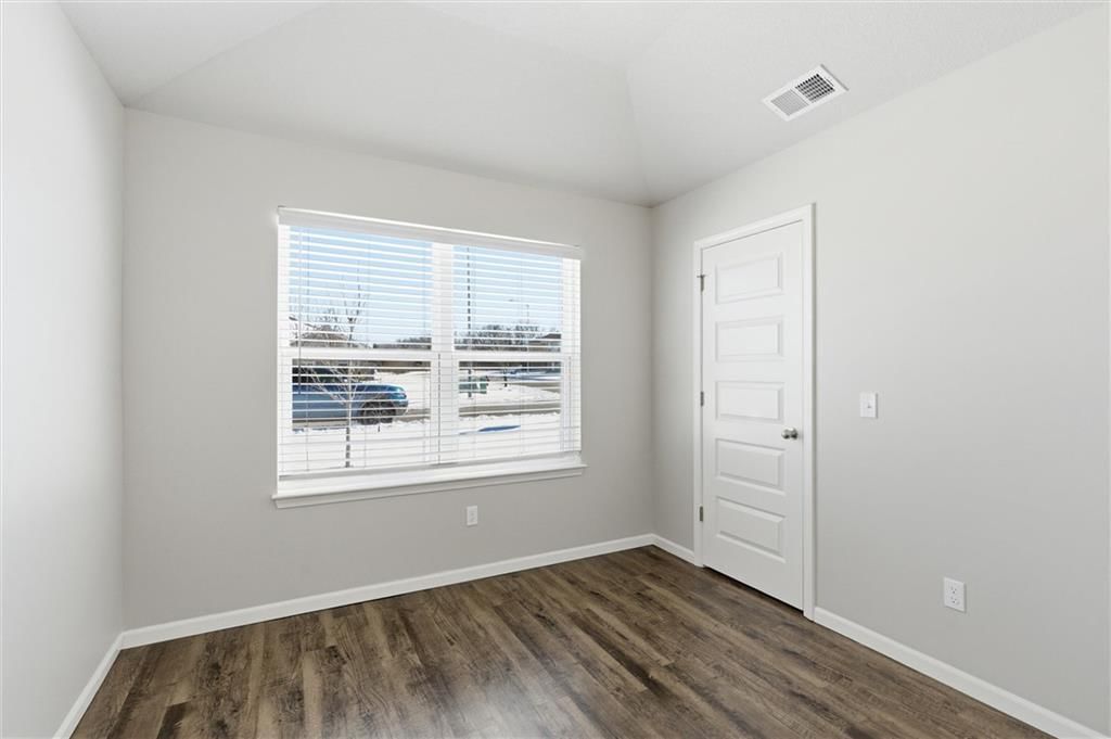 21844 Franklin Street — photo 18