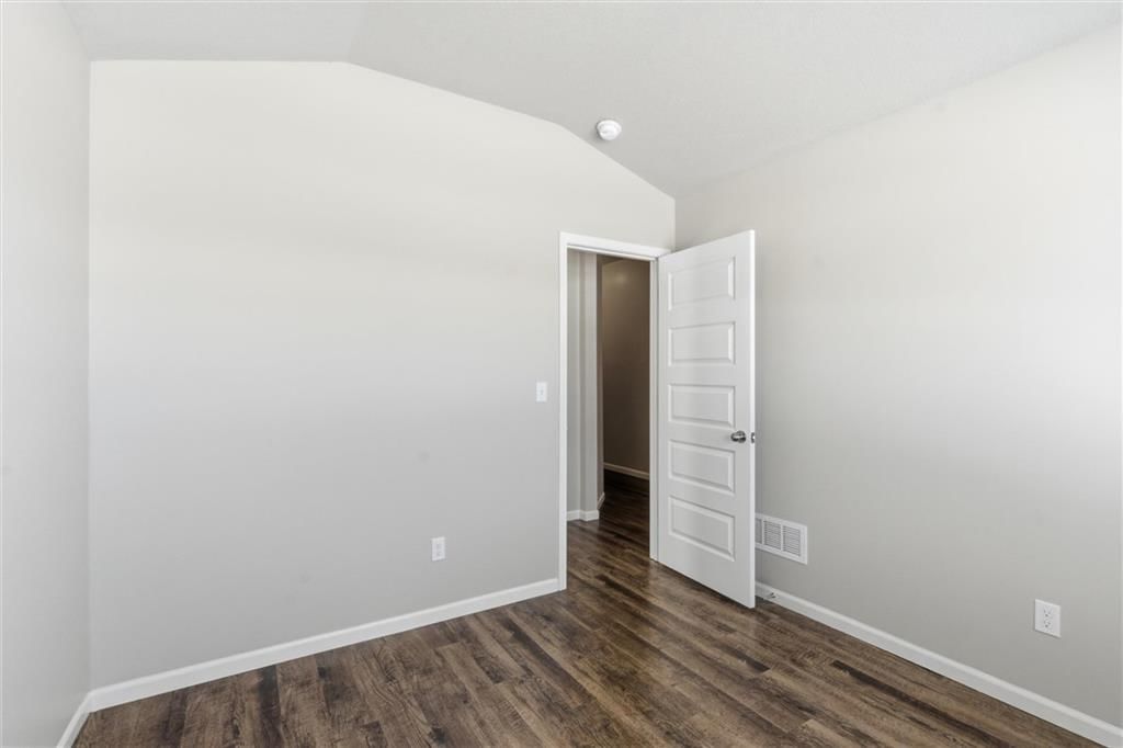 21844 Franklin Street — photo 19