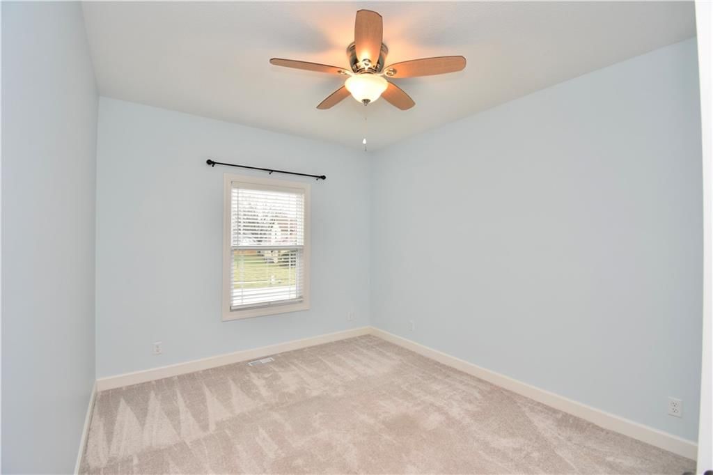 405 W 10th Street — photo 34