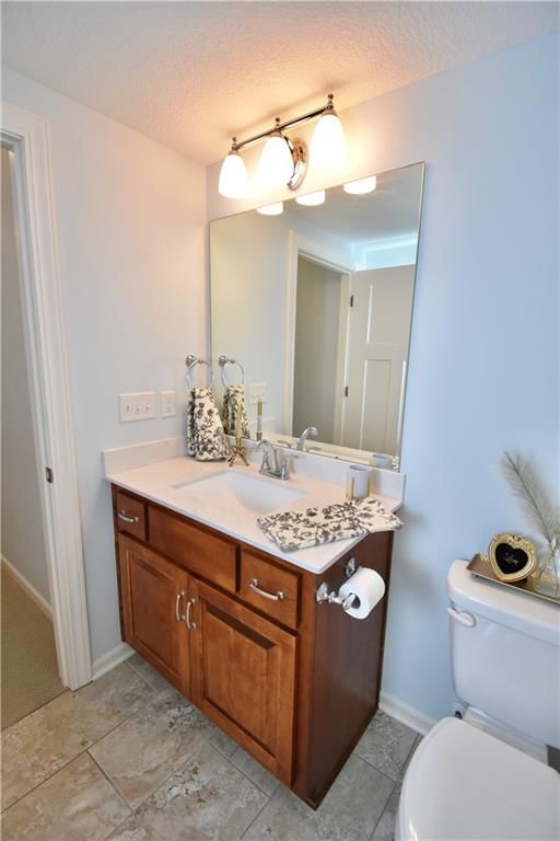 405 W 10th Street — photo 55