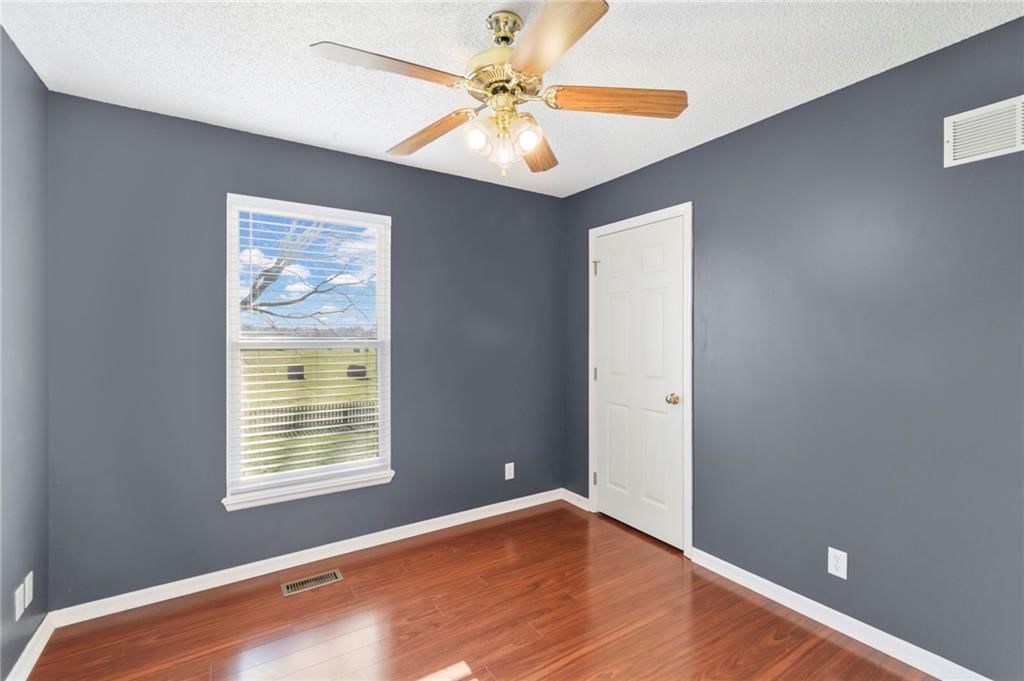 1843 Loughrey Street — photo 18