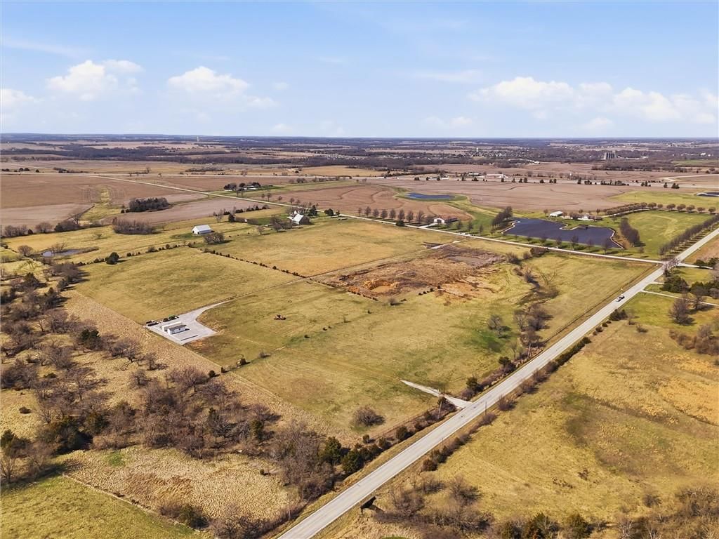 Sunflower Rd & 215th Street — photo 12