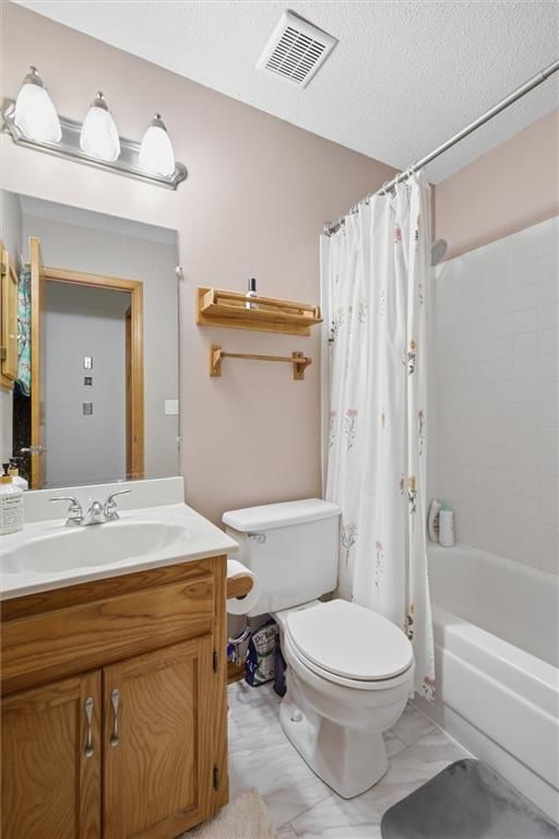 1916 NE Gatewood Drive — photo 24