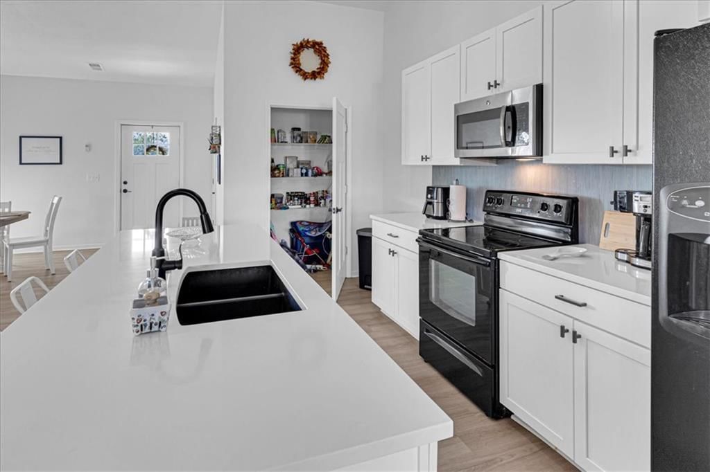 6409 Gracie Lane — photo 31