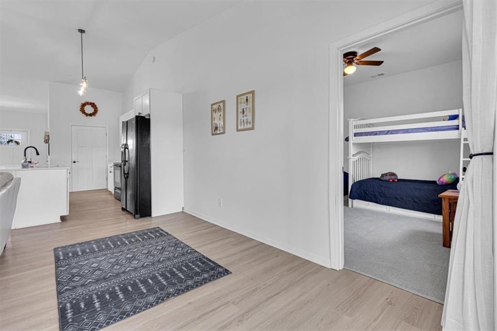6409 Gracie Lane — photo 32