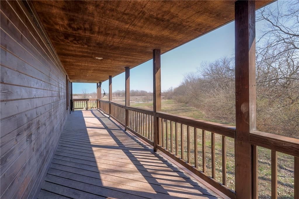 684 NW 832P Road — photo 13